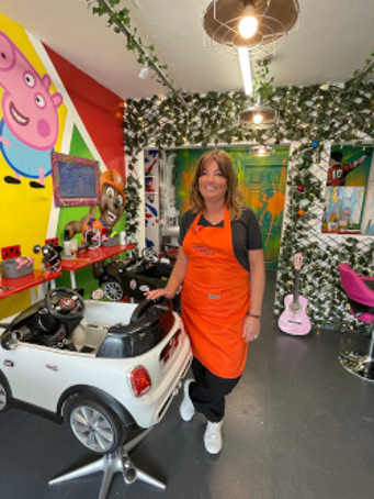 Interior of Kool Kidz Cutz