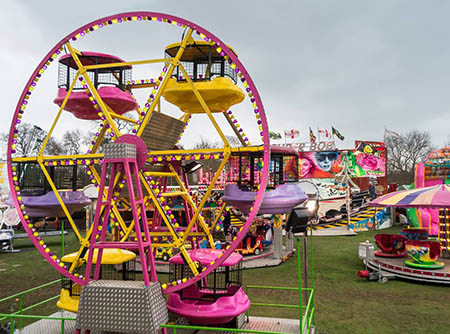 Bramcote Hills Fun Fair with Ferris Wheel and Tea Cups. Photo by Phil Heath Photography