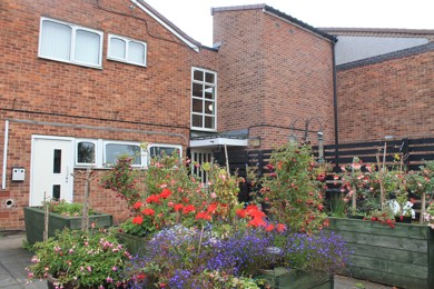 Cloverlands Court - Independent Living scheme - Communal garden