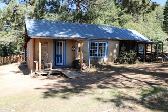 DHL's cabin in New Mexico